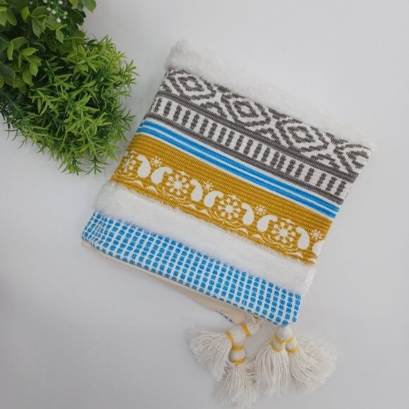 Boho Woven Decorative Pillow Cover | 18" x 18" | Yellow | Tufted with Tassels - Picture 5 of 8